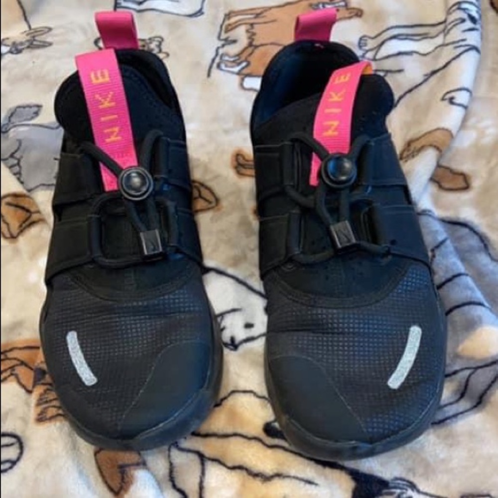 Nike Women’s size 7